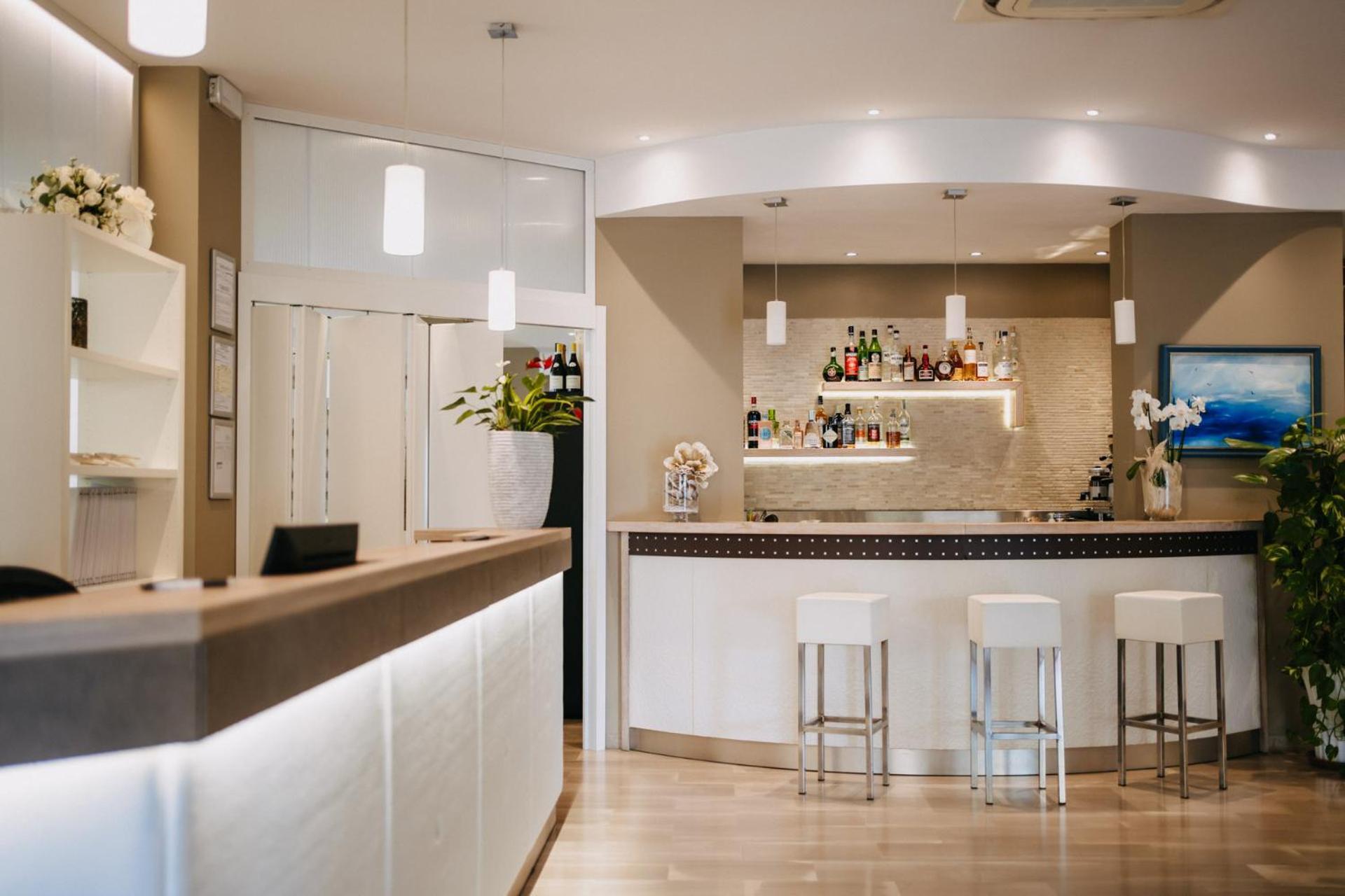 Hotel Lalla Beauty & Relax Cesenatico Luaran gambar