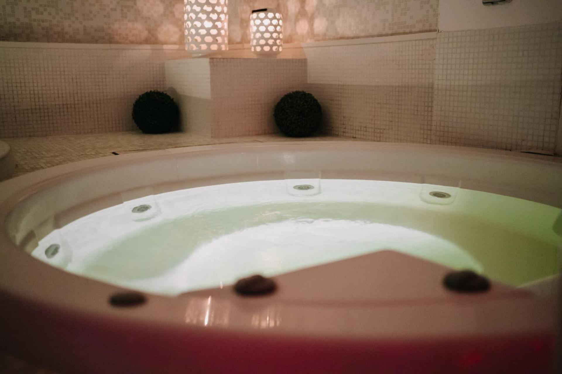 Hotel Lalla Beauty & Relax Cesenatico Luaran gambar