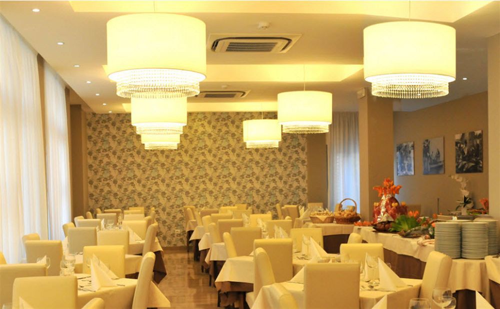 Hotel Lalla Beauty & Relax Cesenatico Luaran gambar